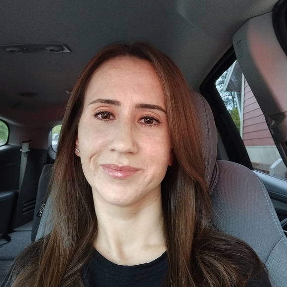 Meet your Posher, Veronica - Picture 1 of 1